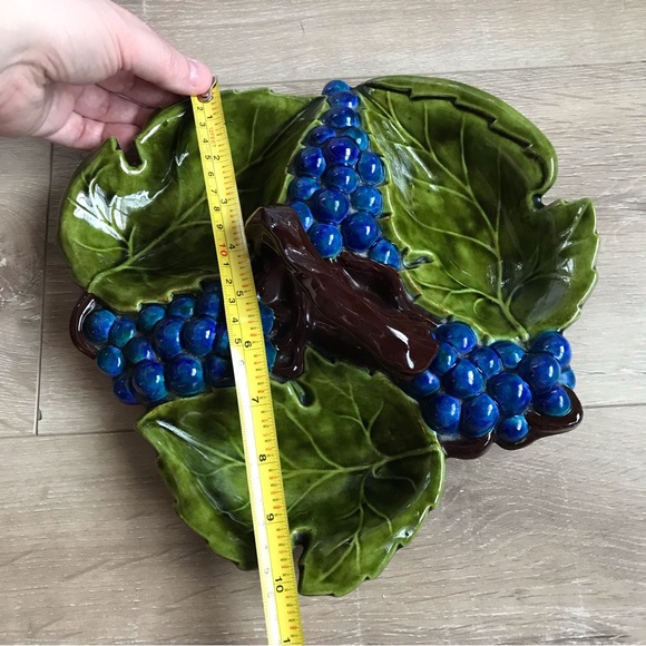 Vintage Arnels Ceramic Molds grape divided antipasto dish , candy bowl catch all - Picture 5 of 5